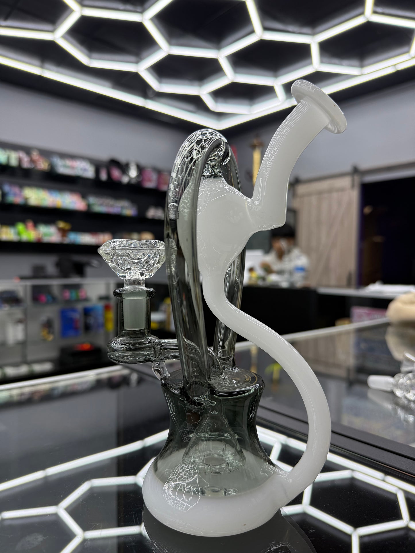 Swirl water pipe